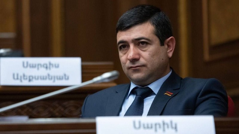 Сарик Минасян покинул Совет старейшин Гюмри ради мандата депутата – как это отразится на Дилижане?