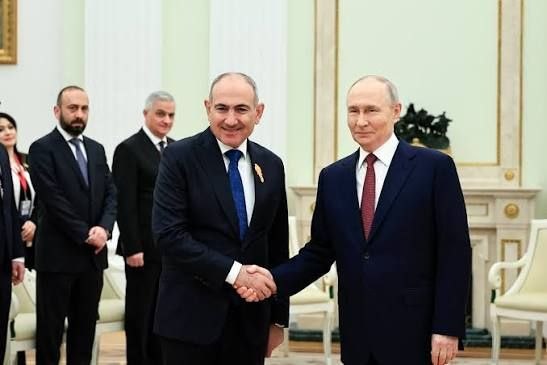Путин и Пашинян обсудят референдум о будущем Армении: что известно к встрече