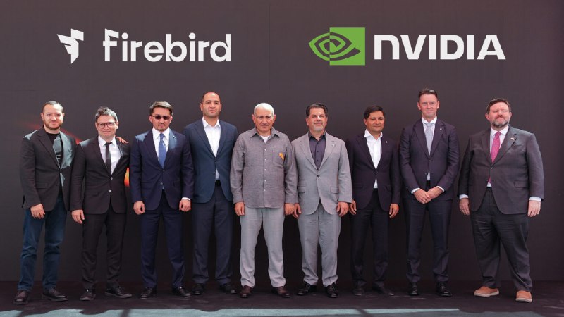 Церемония открытия AI-дата-центра Firebird в Раздане с участием Пашиняна и Хуанга