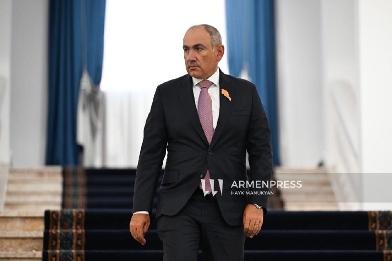 Пашинян объявил о договорённости о визите в Россию: ждёт приглашения