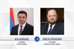 Телефонный разговор Алена Симоняна и Руслана Стефанчука, Армения