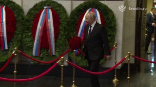 Прощание с экс-министром обороны РФ Ивановым прошло в Москве