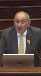 Выборы в Дилижане: Пашинян заявил, что Четвертая республика заслуживает право на жизнь трудом