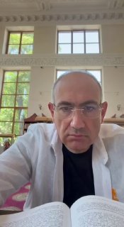 Пашинян посетил Национальную библиотеку в Дилижане перед выборами