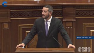 Рубен Рубинян ответил оппозиции на вступительном слове в Дилижане