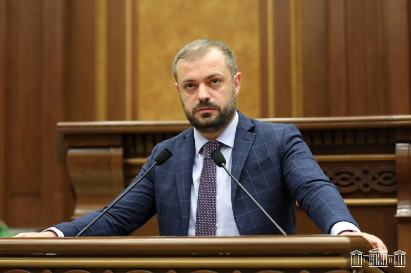 Геворг Папоян отправится в ОАЭ на инвестконференцию: что это значит для Дилижана