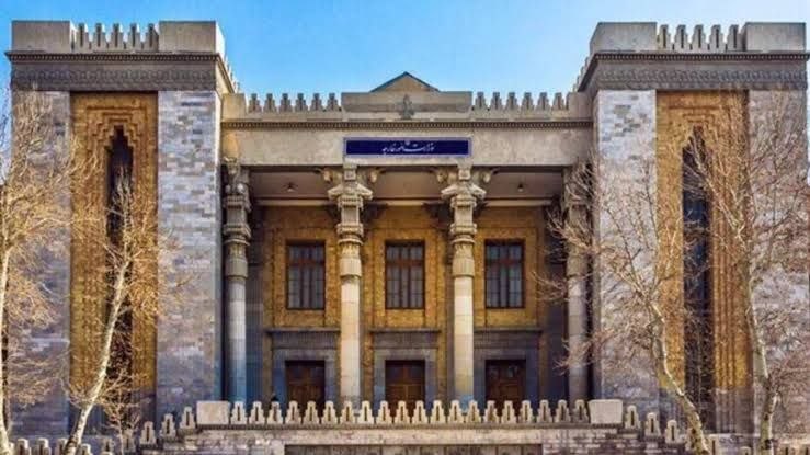 Иран обвинил страны Персидского залива в попустительстве ударам США