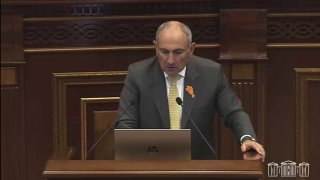 В Дилижане обсуждают реакцию Нарека Самсоняна на слова Пашиняна о мандате